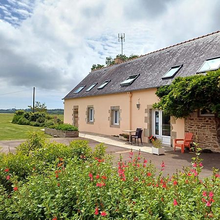 Au Calme A 10Mn Des Baies De Douarnenez Et Audierne Avec Cuisine A Disposition Mahalon Zewnętrze zdjęcie