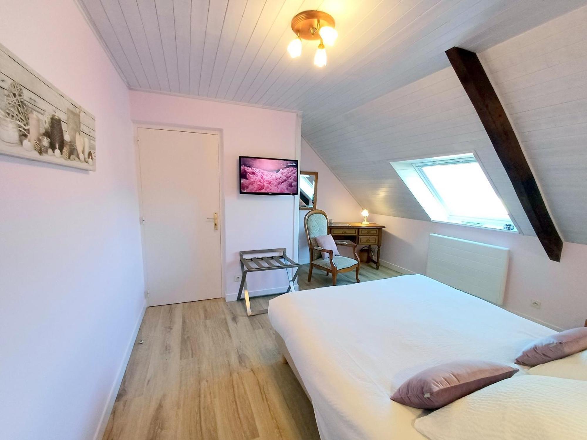 Au Calme A 10Mn Des Baies De Douarnenez Et Audierne Avec Cuisine A Disposition Mahalon Zewnętrze zdjęcie