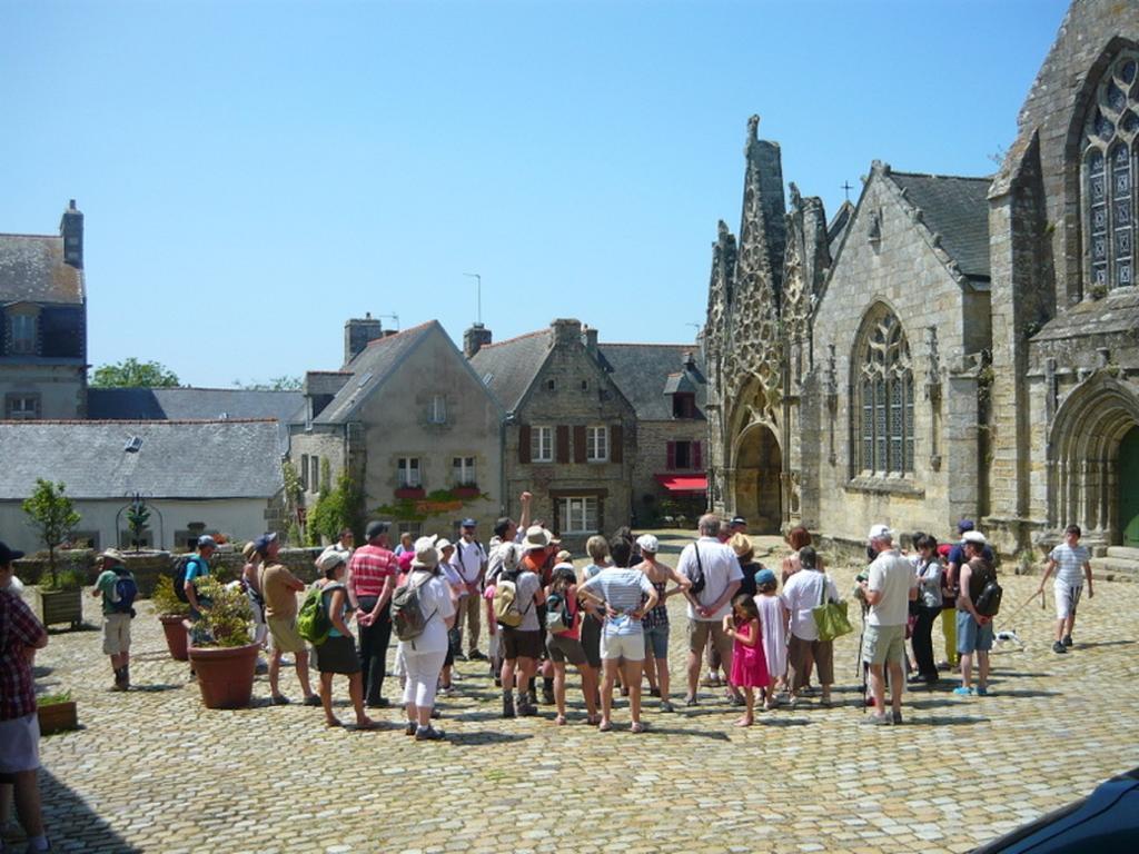 Au Calme A 10Mn Des Baies De Douarnenez Et Audierne Avec Cuisine A Disposition Mahalon Zewnętrze zdjęcie
