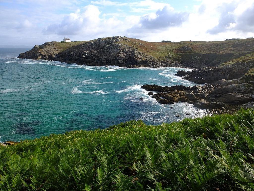 Au Calme A 10Mn Des Baies De Douarnenez Et Audierne Avec Cuisine A Disposition Mahalon Zewnętrze zdjęcie